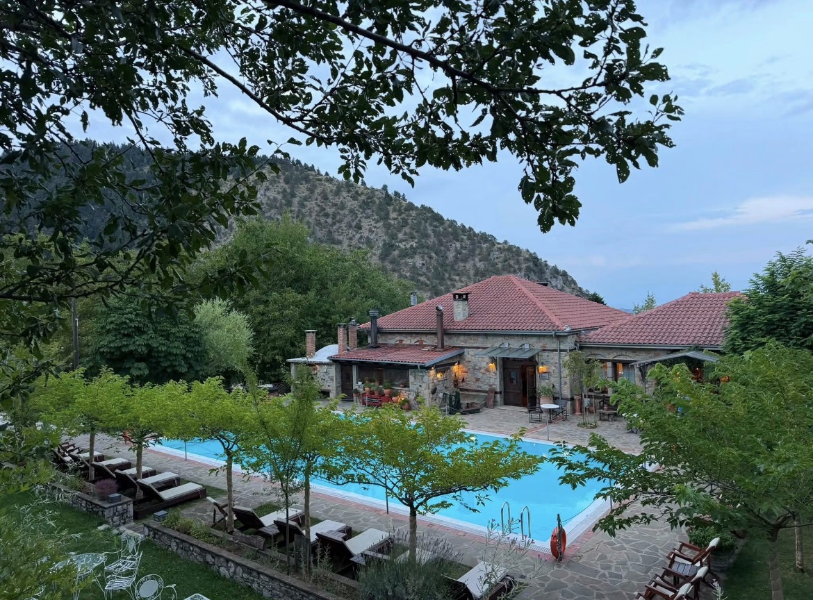 Montanema at dusk